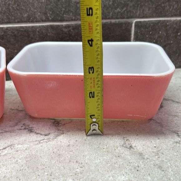 2 Vintage Pyrex Flamingo Pink Refrigerator Dishes #502 - Picture 3 of 13